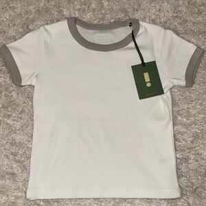 Daily drills white and taupe top